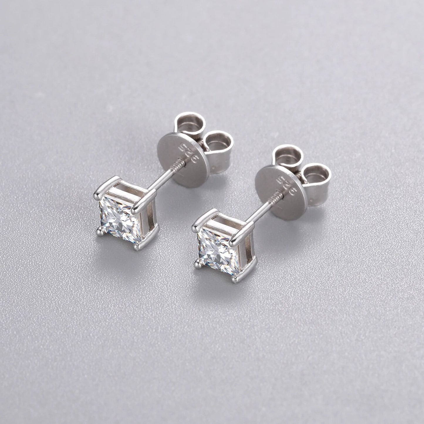 0.5-1CT Square Earrings